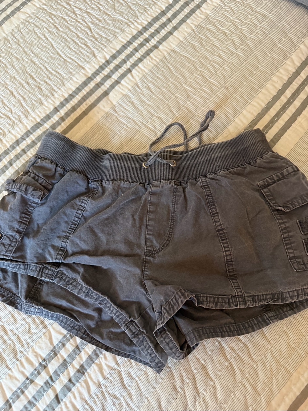 PacSun Women's Charcoal Drawstring Cargo Athletic Shorts